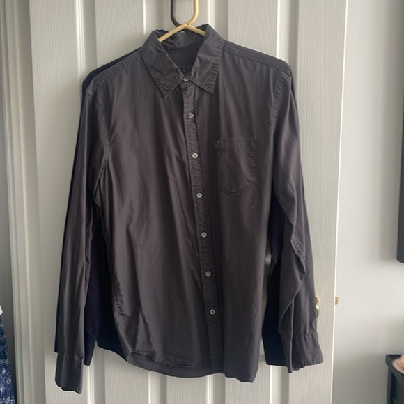 2 Dress Shirts - Picture 4 of 6